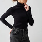 Élan Classic Turtleneck Knit Sweater